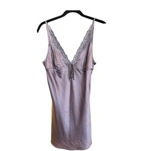 Victoria's Secret Vintage Silk Gown Size Medium Purple Womens Y2K Lingerie